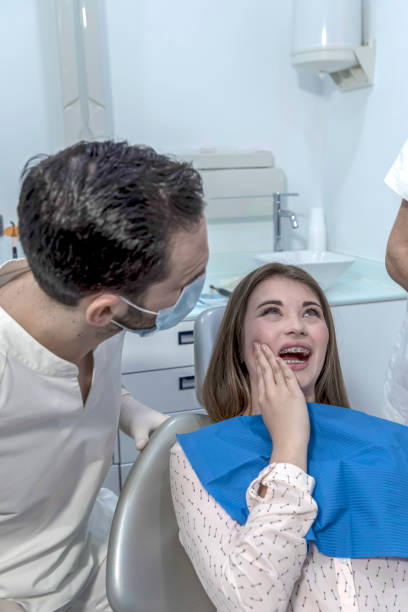 Best Emergency Tooth Extraction  in Machias, WA
